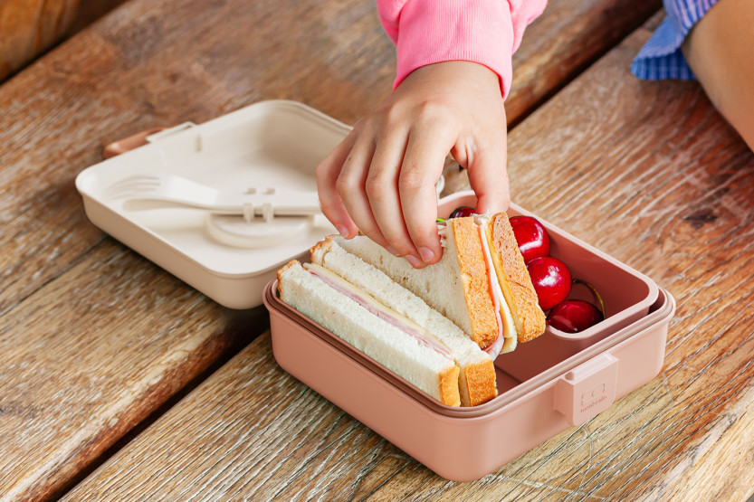Monbento Snacky Kids' Lunch Box with Leopard-Print Pink Cutlery
