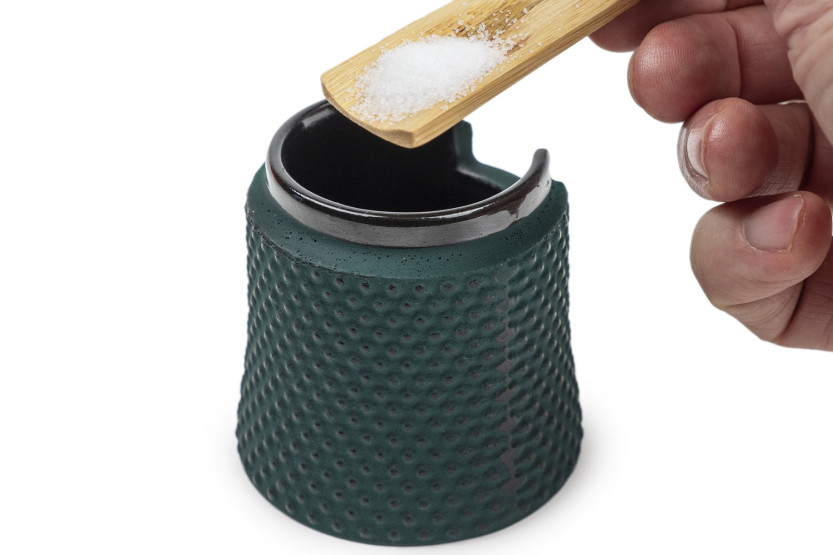 Peugeot Bali "Palais des Epices" Gift Set with a green cast-iron pepper mill and salt shaker