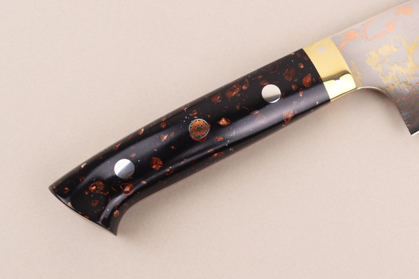Coltello da chef giapponese artigianale Takeshi Saji BS2 Rainbow da 21 cm