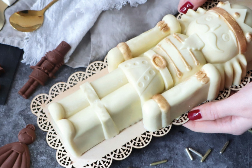 Molde de silicone ScrapCooking em forma de tronco do «Quebra-Nozes» 3D