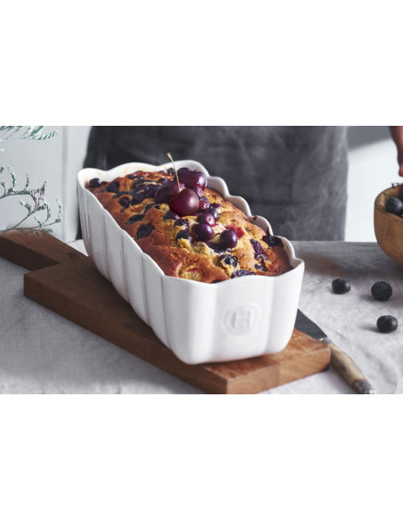Emile Henry Madeleine Ceramic Cake Pan, 28.5 x 13 x 9 cm, Clay