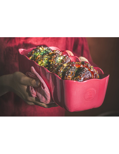 Emile Henry Madeleine Ceramic Cake Pan, 28.5 x 13 x 9 cm, Candy Pink