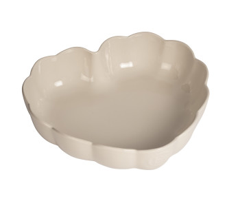 Emile Henry Madeleine Heart-Shaped Ceramic Mold, 26.5 x 24.5 x 6.5 cm, Clay