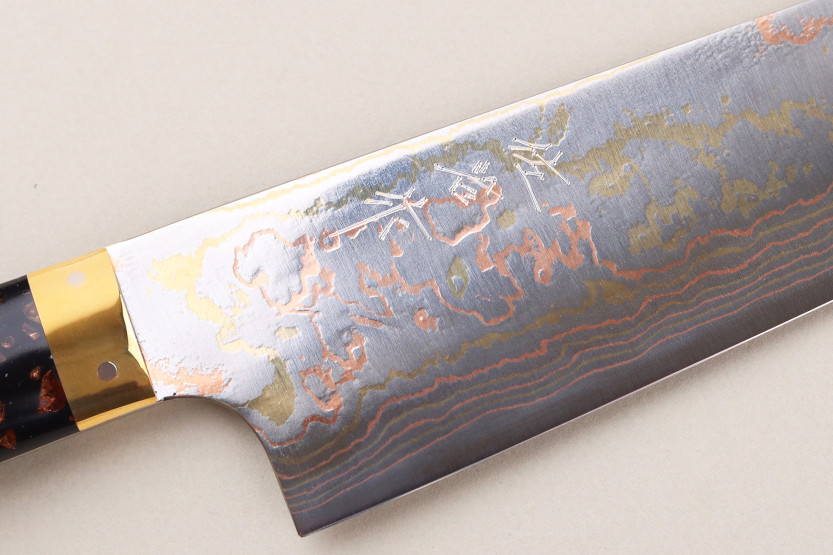 Coltello Bunka giapponese artigianale Takeshi Saji BS2 Rainbow da 16,5 cm