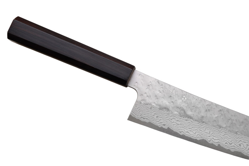 Faca Bunka japonesa artesanal de 17 cm, da marca Nigara Hamono, com acabamento Tsuchime e lâmina em aço damasco VG10