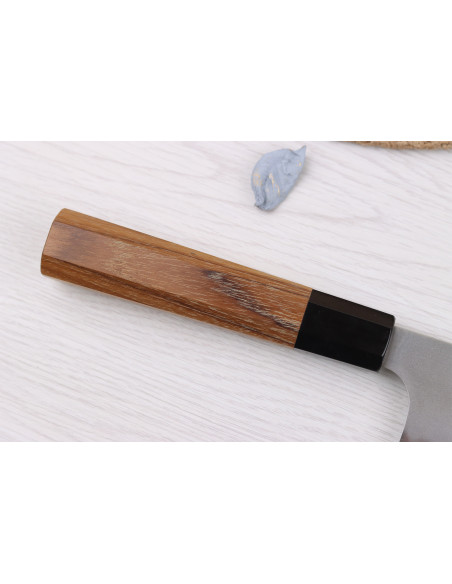 Håndlaget japansk kok kek niv «Hatsukokoro Chromax», 23 cm, med teak-skaft