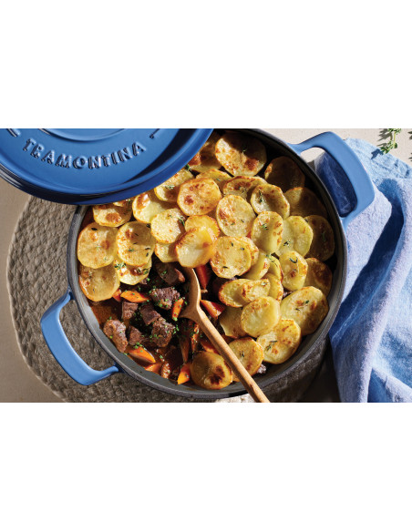 Cacerola baja de 30 cm de Tramontina, de hierro fundido esmaltado en azul, 3,8 l