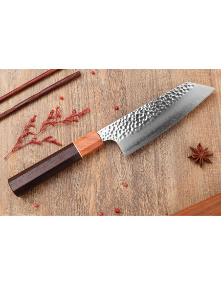 Cuchillo bunka japonés artesanal de 17 cm, de Yuzo Akira, con acabado tsuchime y acero VG10