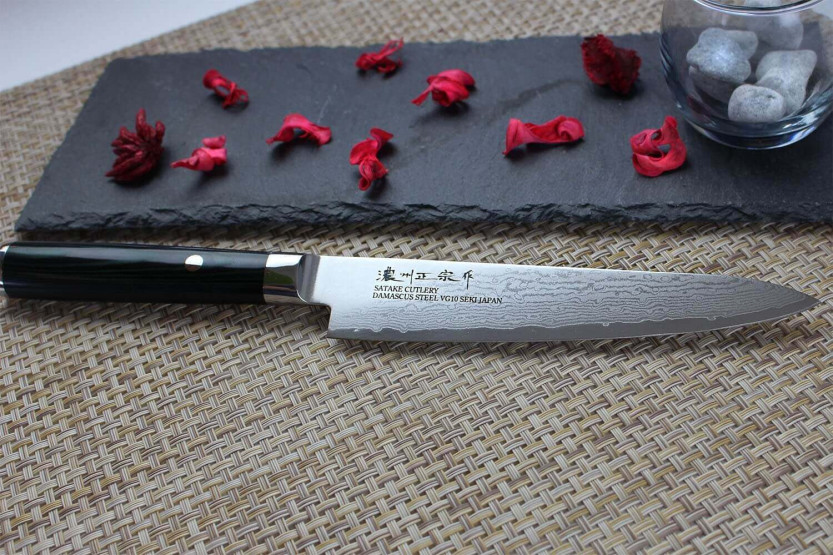Satake Helios 15cm damaskus 69-lagers japansk universalkniv