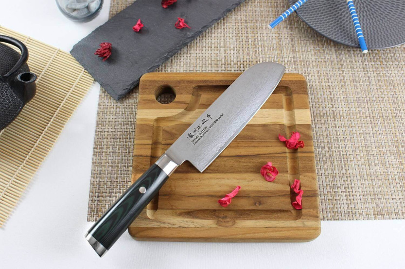 Cuchillo santoku japonés Satake Helios 17cm Damasco 69 capas