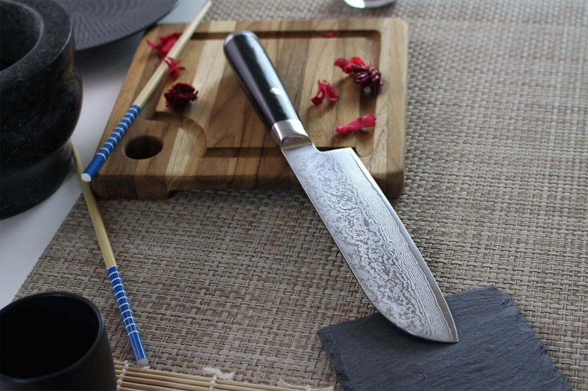 Cuchillo santoku japonés Satake Helios 17cm Damasco 69 capas