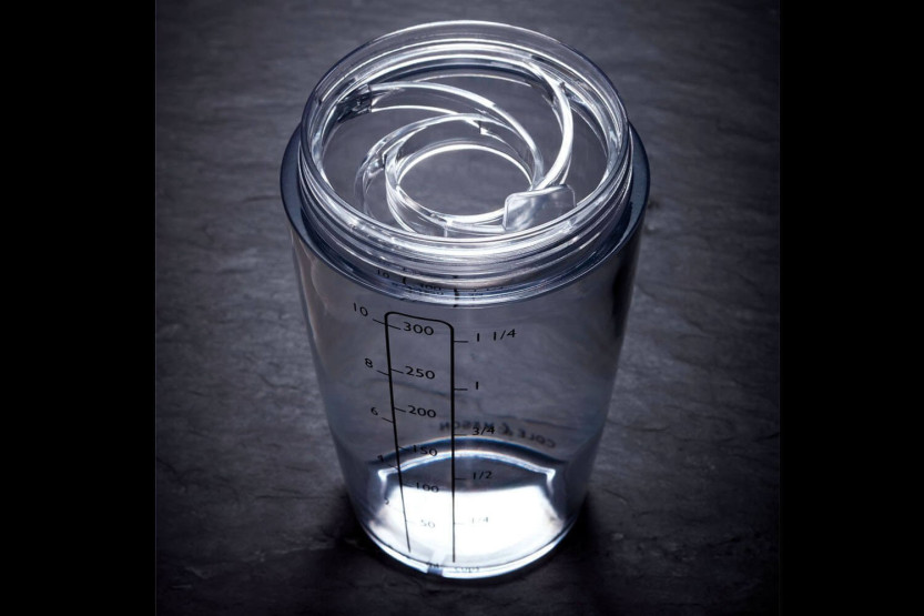 Cole & Mason graduated vinaigrette shaker