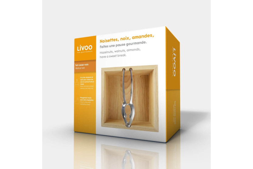 Livoo nutcracker set with 2 stackable bamboo bowls