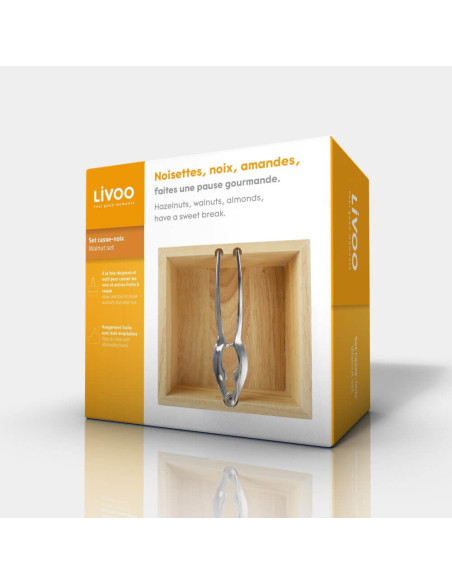 Livoo nutcracker set with 2 stackable bamboo bowls
