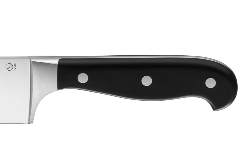 WMF Spitzenklasse Plus santokukniv 18 cm med blad i rustfritt stål