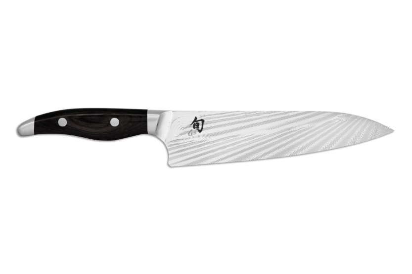 KAI Coltello da cuoco giapponese Shun Nagare Black 20 cm lama Dual Core 72 Damasco con manico curvo