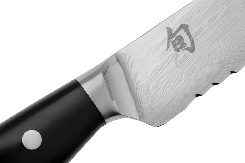 Faca Faca de pão japonesa KAI Shun Nagare Preto Lâmina serrilhada em damasco de 72 camadas Cabo curvo de 23 cm Dual Core