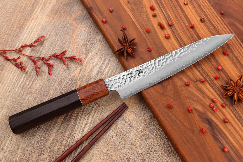 Faca universal japonesa Yuzo Tsuchime VG10 Rosewood 15cm feita à mão