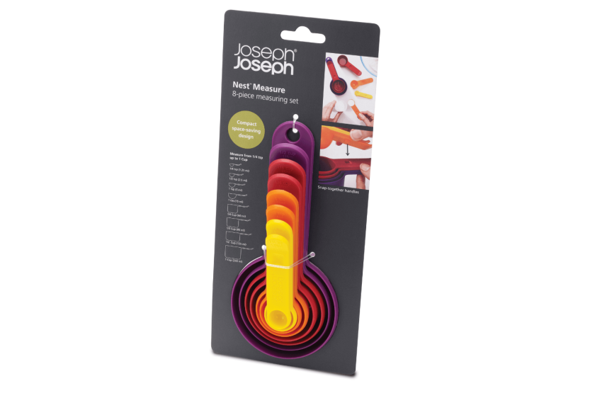 Set van 8 veelkleurige Joseph Joseph Nest Measure keukenmaatbekers