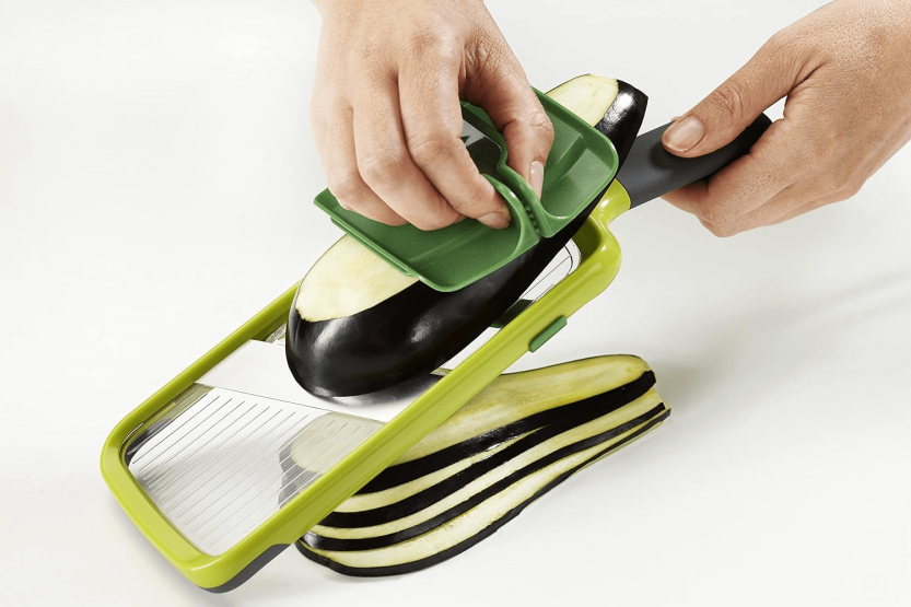 Keukenmandoline Joseph Joseph Multi-Grip met duwer