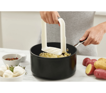 Joseph Joseph Easy-Mash schiacciapatate ergonomico in polimero bianco 2