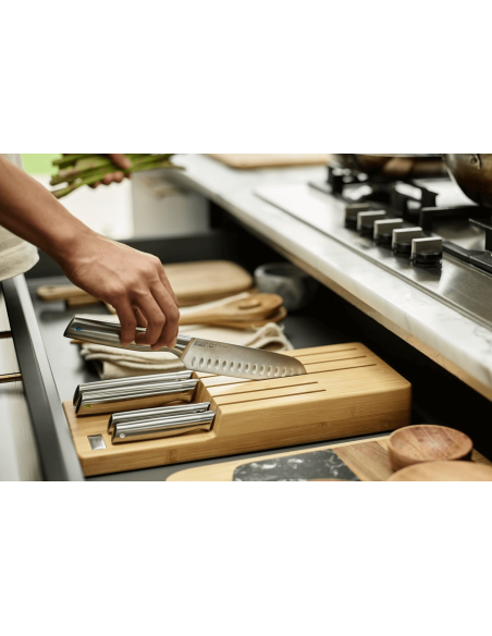 Set di 5 coltelli Joseph Joseph Elevate Steel Knives Bamboo Store + plateau in bambù