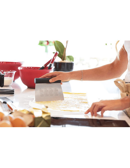 Cuerno cortapastas de acero inoxidable Kitchen Aid
