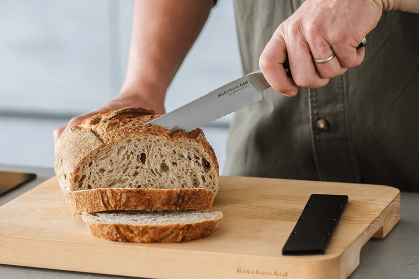 Brotmesser Kitchen Aid Gourmet Klinge aus japanischem Stahl 20cm + Schutzhülle