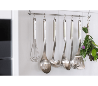 Cucchiaio scanalato in acciaio inox Kitchen Aid 2