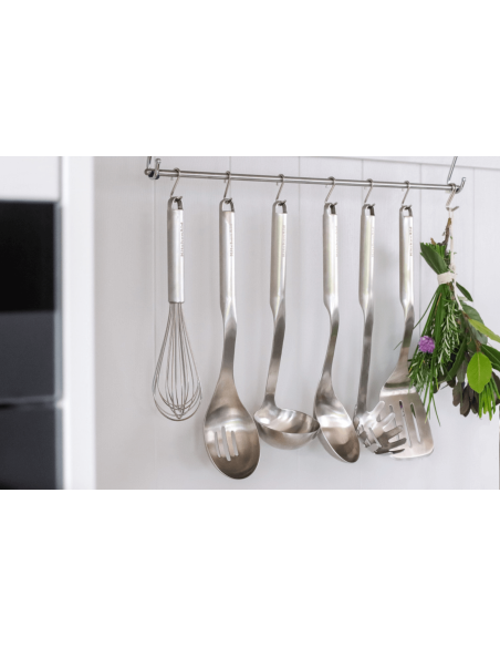 Kitchen Aid skje med skår i rustfritt stål