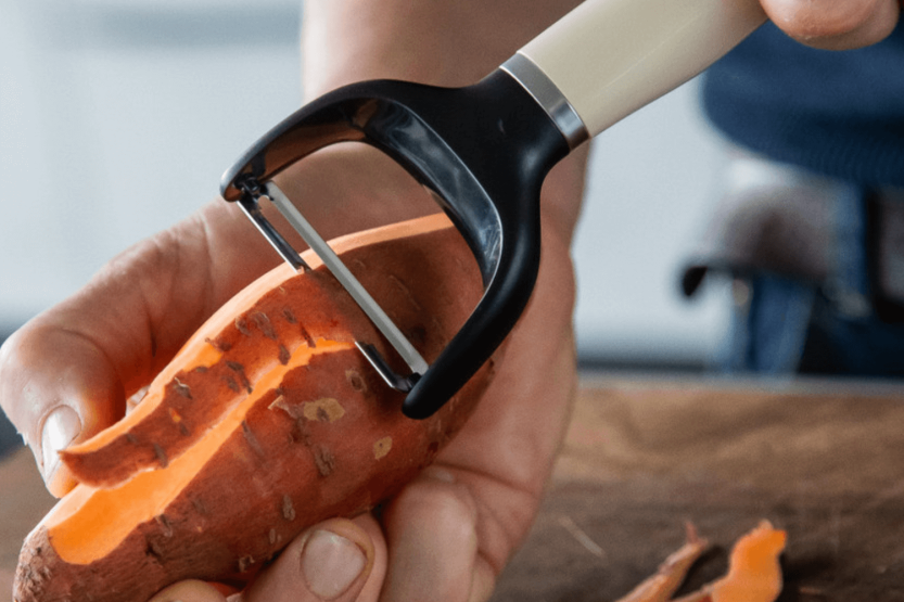 Kitchen Aid ruostumattomasta teräksestä valmistettu Y-kuorinta