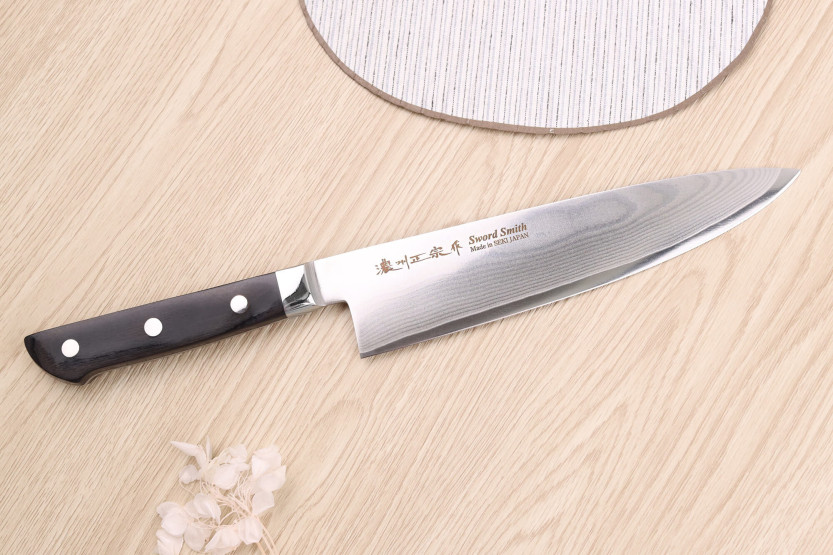 20cm Satake damaskus japansk kockkniv 69 lager
