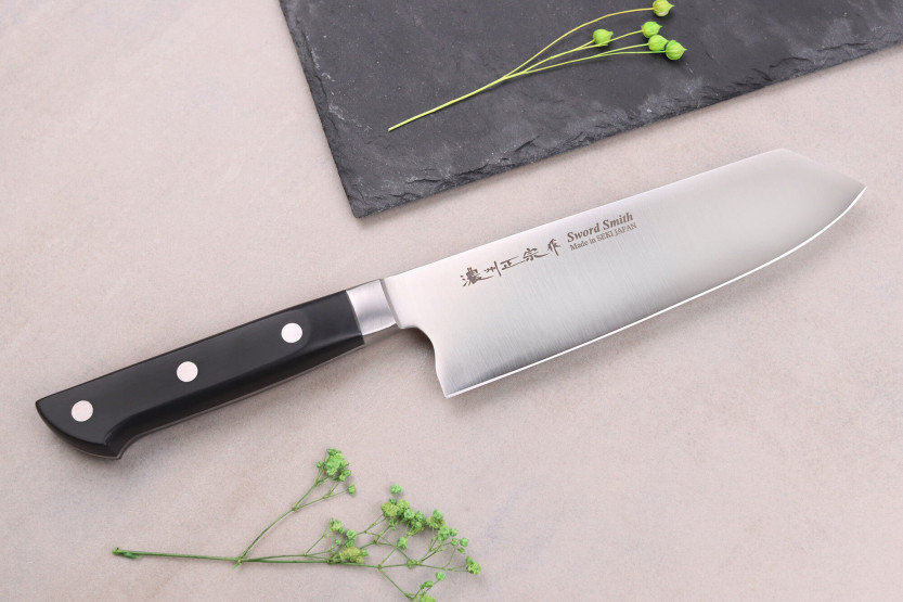 Couteau cell 17cm japonais Satake ABS