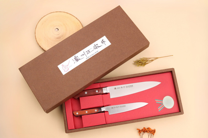 Laatikkosarja 2 Satake Brown Pakkawood japanilaiset veitset Chef + Paring
