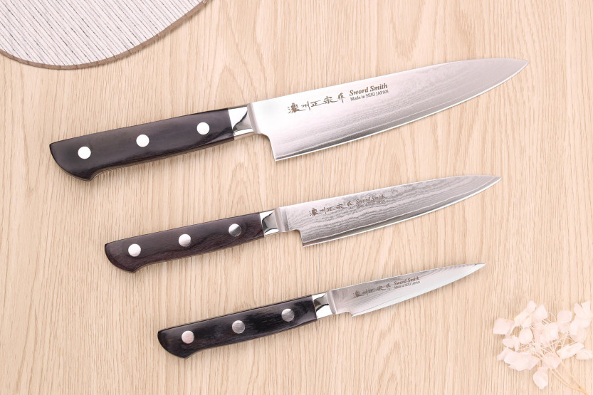 3 Satake Damascusveitsen sarja 69 kerrosta Chef + Utility + Paring -veitset