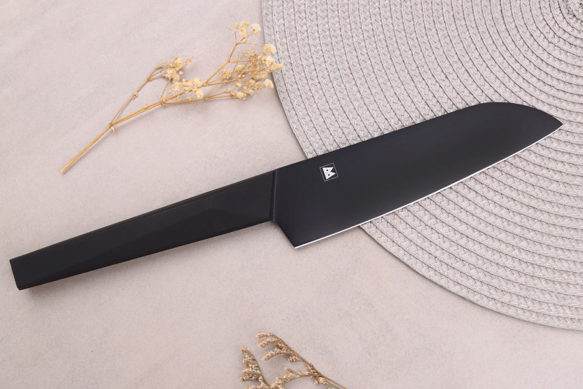Set mit 3 japanischen Messern Satake Black Santoku + Universal + Office