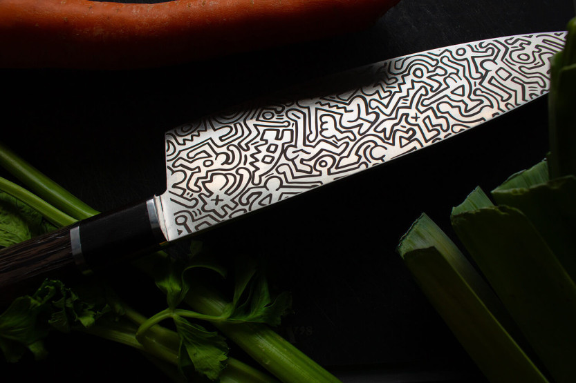 Homey's Keith Haring 21cm koksmes en 30cm Saibashi eetstokjes set