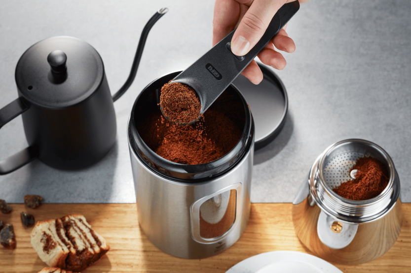 Cucchiaio dosatore per caffè Gefu Moreno con funzione di raschietto