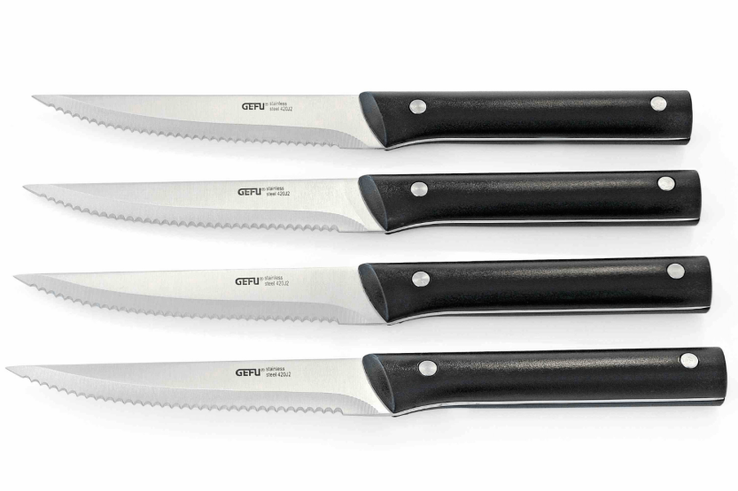 Set of 4 Gefu steak knives