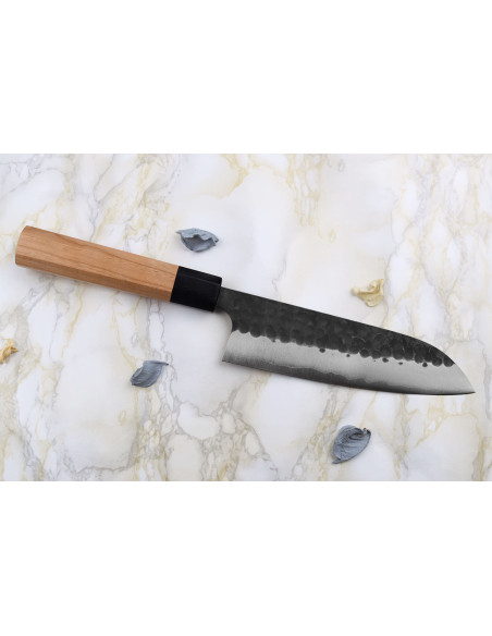 Cuchillo santoku japonés Masakage Koishi 16,5cm hecho a mano