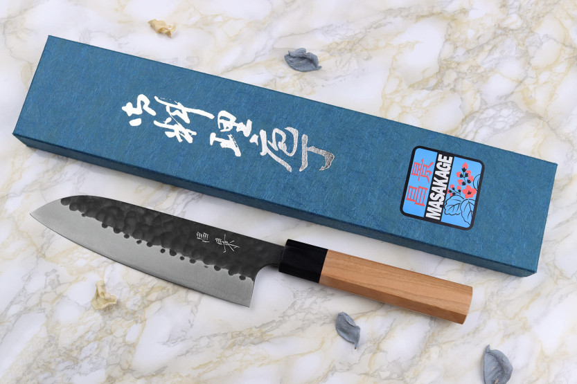 Japanisches handgefertigtes santokumesser Masakage Koishi 16,5cm