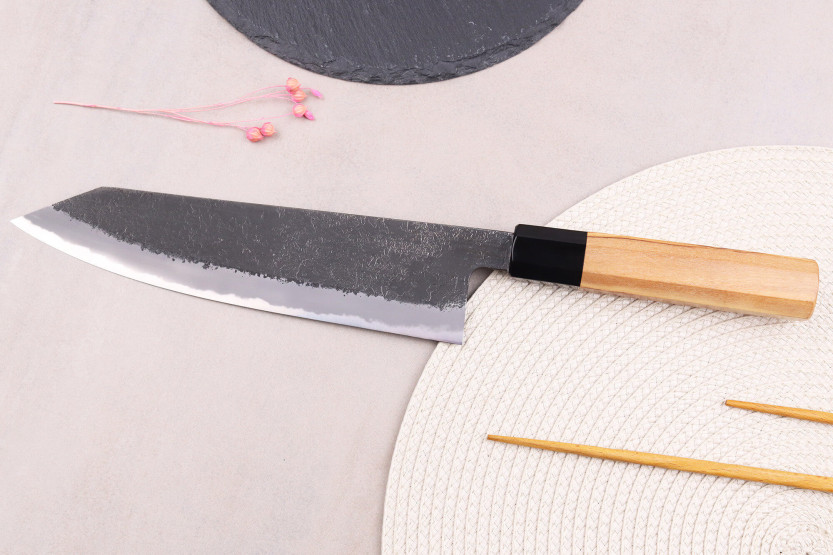 Kokki ' s veitsi kiritsuke 21cm japanilainen käsintehty Hinoura Mutsumi Ajikataya Musta Nashiji