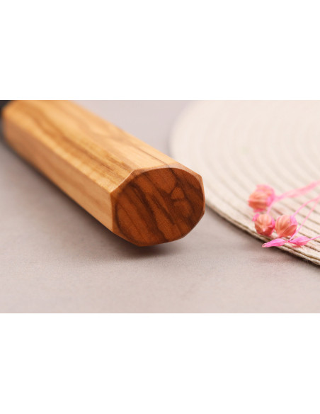 Kokki ' s veitsi kiritsuke 24cm japanilainen käsintehty Hinoura Mutsumi Ajikataya Musta Nashiji