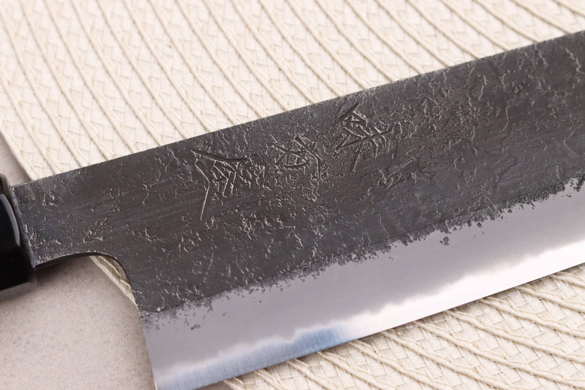 Kokki ' s veitsi kiritsuke 24cm japanilainen käsintehty Hinoura Mutsumi Ajikataya Musta Nashiji