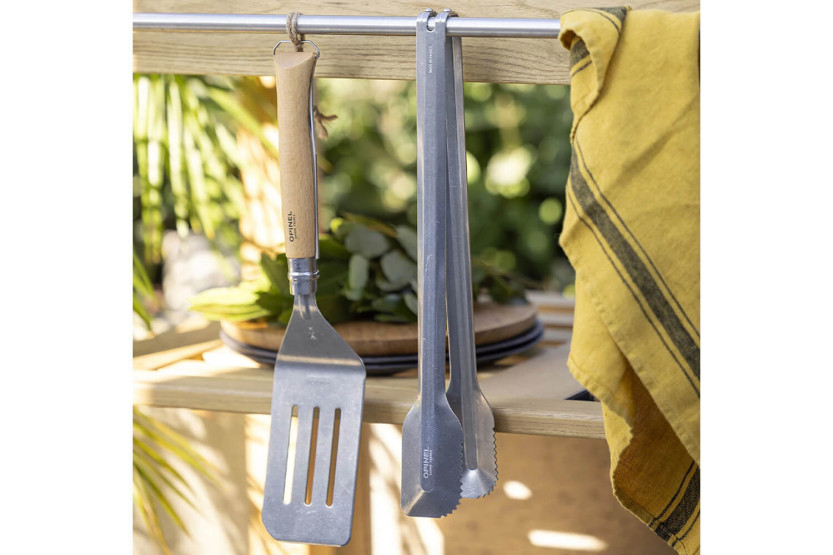 Conjunto de 3 Utensilios de churrasco Opinel: espátula para carne + faca + pinça