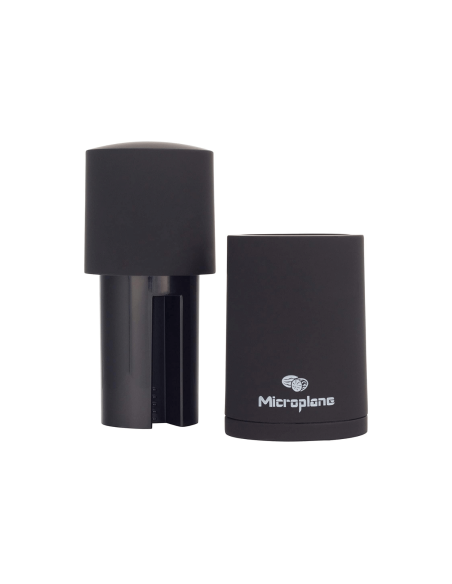 Microplane Specialty Series 2-i-1-krydderkvern i rustfritt stål og svart polymer