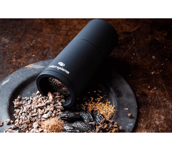 Moinho de especiarias 2 em 1 da Microplane Specialty Series em aço inoxidável e polímero preto 2