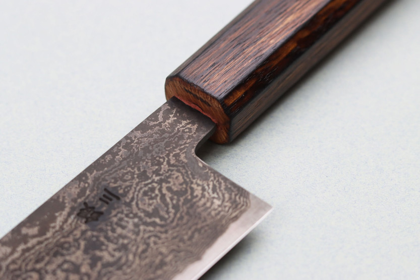 Nakamura Kaishin Ginsan Black Damas 16,5 cm japansk santokukniv