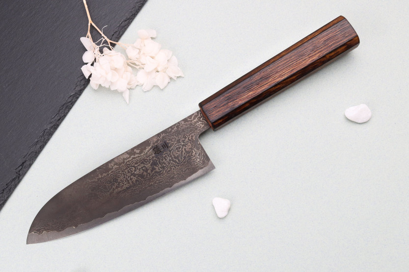 Nakamura Kaishin Ginsan Black Damas 16,5 cm japansk santokukniv