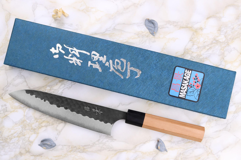 Faca de chef japonesa Masakage Koishi de 18 cm feita à mão